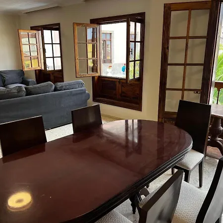 Emblematic Canarian House 라오로타바