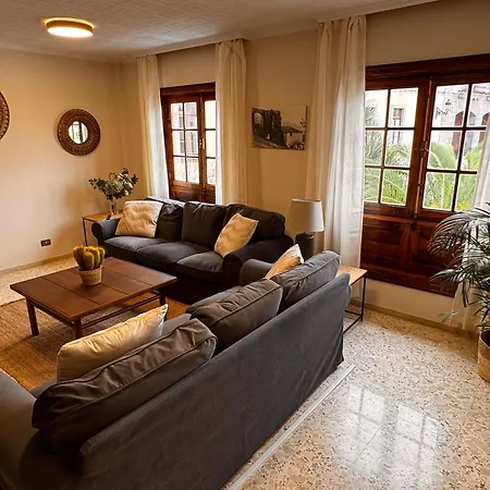 Emblematic Canarian House * 라오로타바