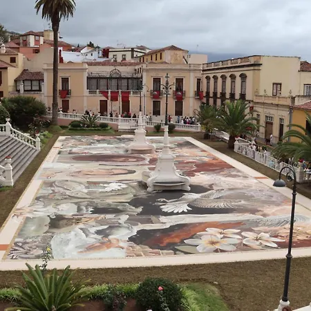 Emblematic Canarian House Ferienhaus La Orotava